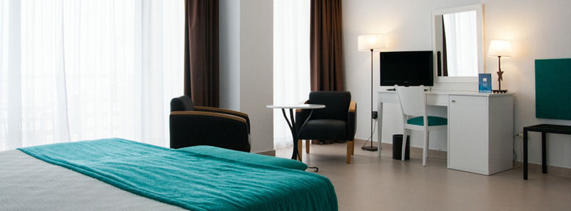 Hotel Costa Conil By Fuerte Group コニル・デ・ラ・フロンテラ エクステリア 写真
