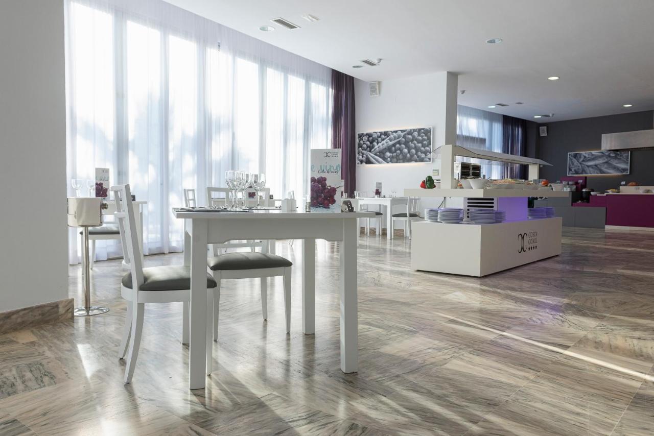 Hotel Costa Conil By Fuerte Group コニル・デ・ラ・フロンテラ エクステリア 写真